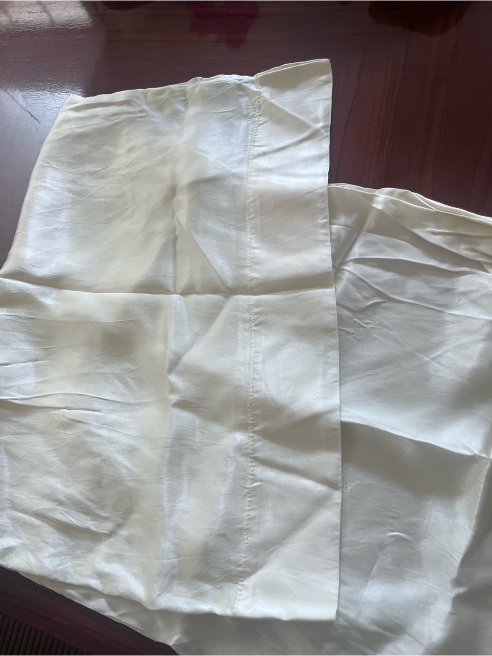 Silky Cream Satin King size PC - Luxurious Smooth Finish